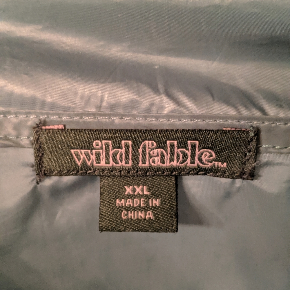 Wind breaker - Picture 2 of 3